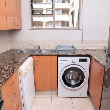 Grayston Exec Apartments 约翰内斯堡 外观 照片