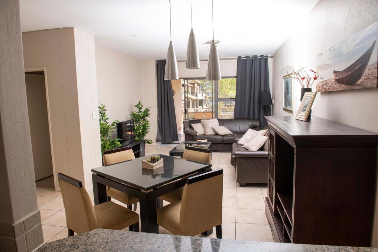 Grayston Exec Apartments 约翰内斯堡 外观 照片