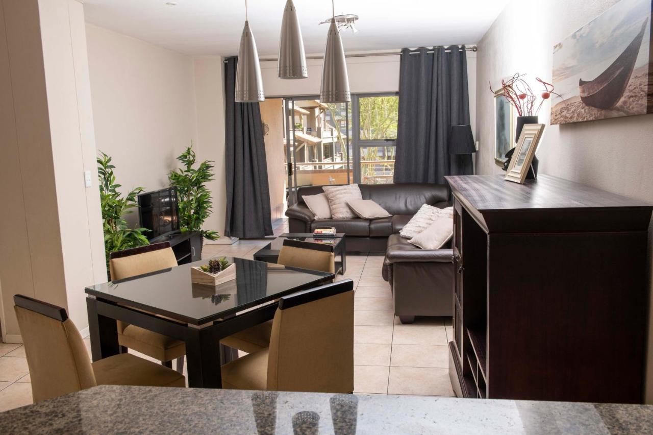 Grayston Exec Apartments 约翰内斯堡 外观 照片
