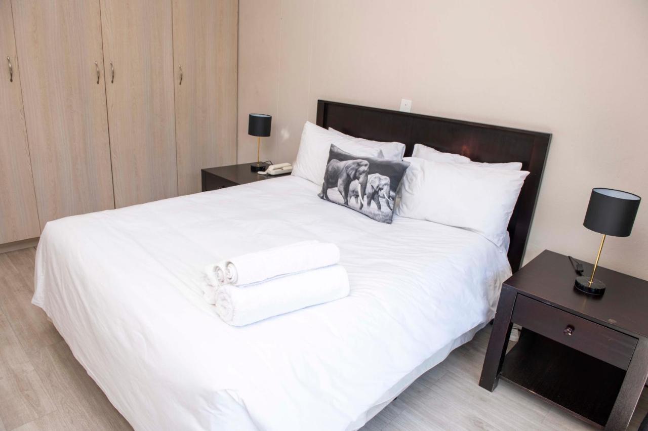 Grayston Exec Apartments 约翰内斯堡 外观 照片