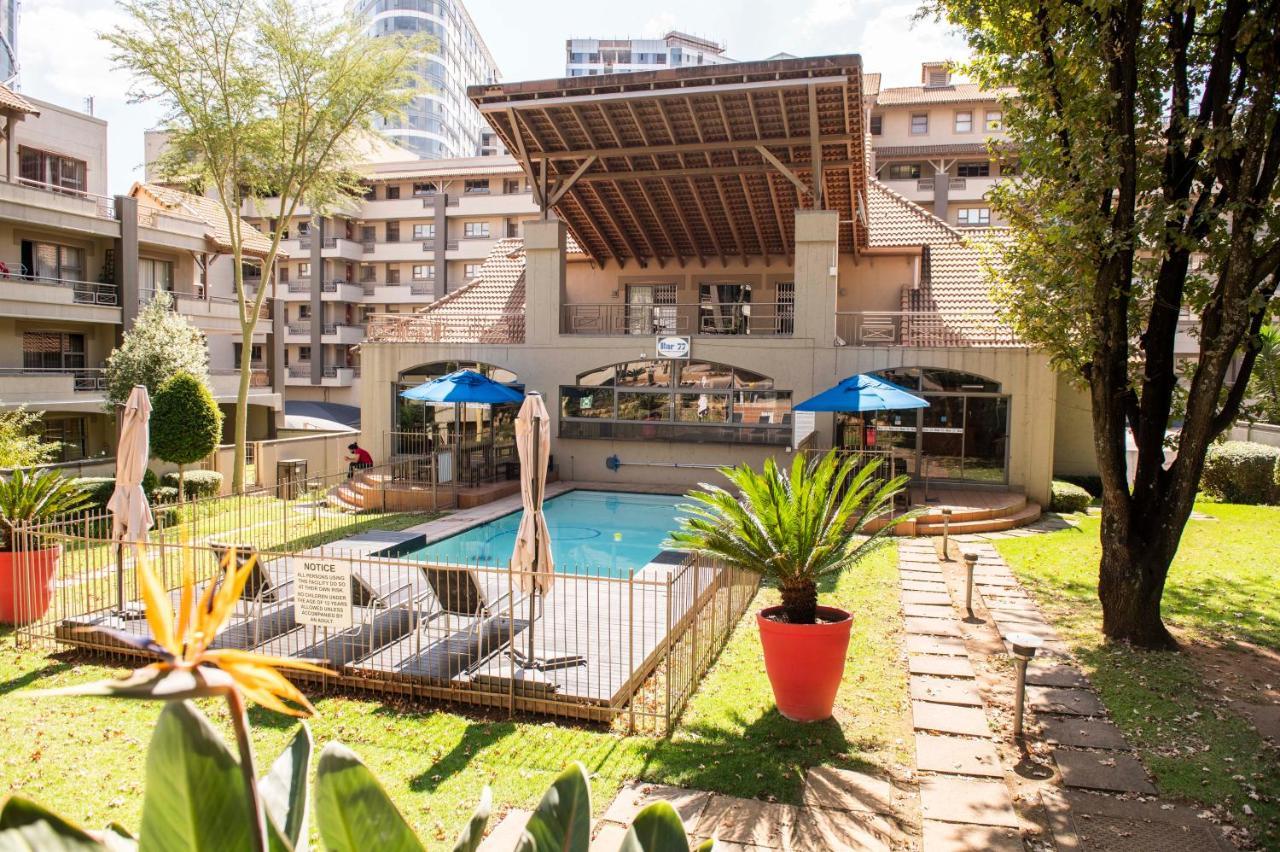 Grayston Exec Apartments 约翰内斯堡 外观 照片